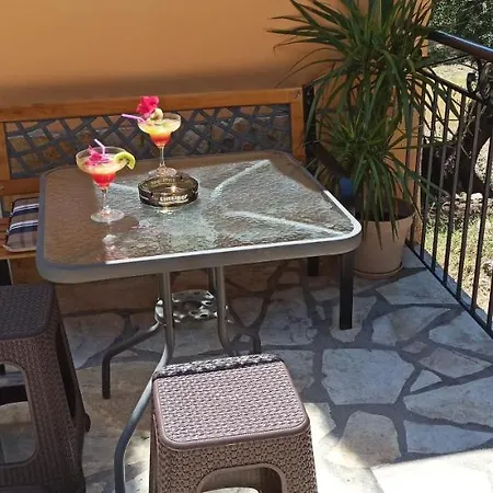 Tsoukias House 아파트 *